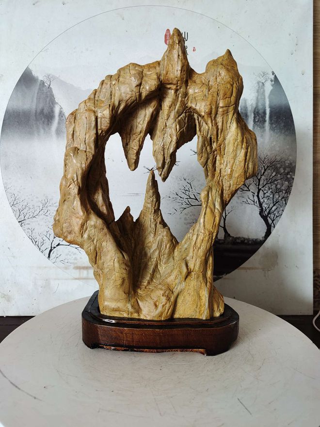 奇石賣給誰_奇石怎樣賣_奇石賣了60萬需要交多少稅