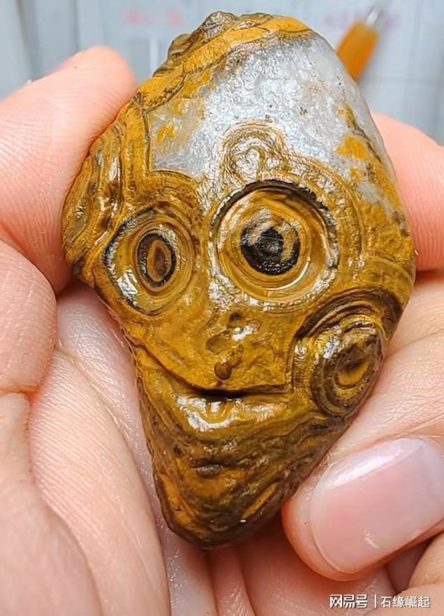 什么什么的奇石_皇山奇石介紹了那些奇石_奇石鑒定