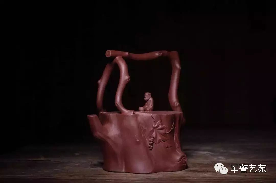 蜜蠟是帶白花好還是純黃好_蜜蠟黃白花是啥料_白花蜜蠟和黃蜜蠟哪個好