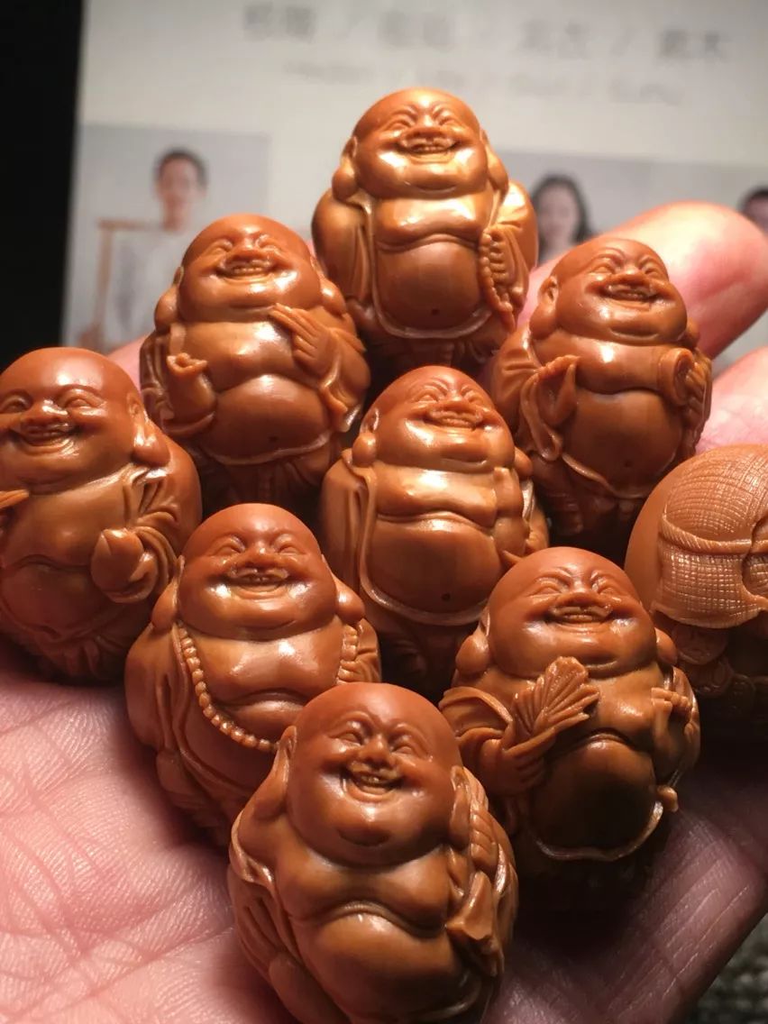 名家橄欖核雕作品欣賞_橄欖核雕十大名家_名家橄欖核雕刻圖片