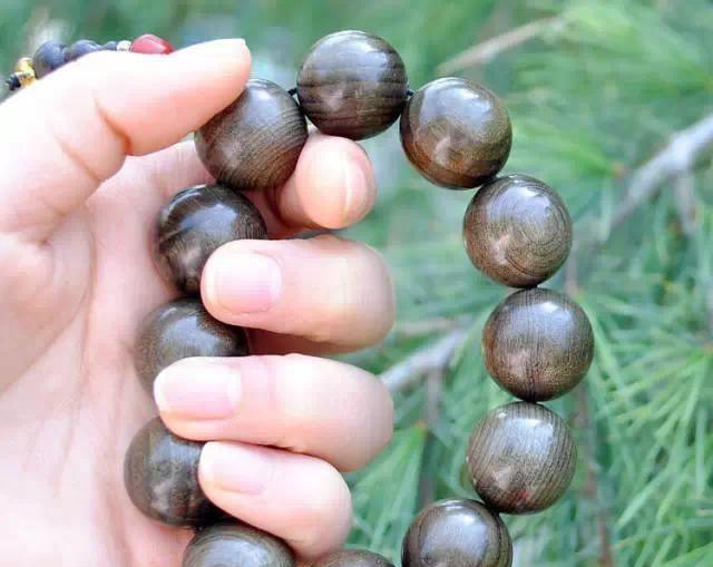 木頭手串一般幾顆珠子_木頭手串_木頭手串怎么盤出光澤