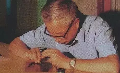 觀音玉石擺件_玉雕觀音擺件的寓意_玉雕擺件觀音