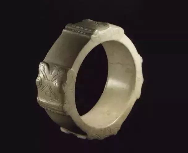 雕刻玉石的過程_觀察玉器雕刻痕跡的方法_雕刻痕跡玉器觀察方法有哪些