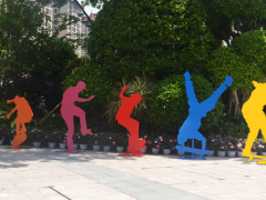 玻璃鋼運動雕塑造型激發人們的運動意識