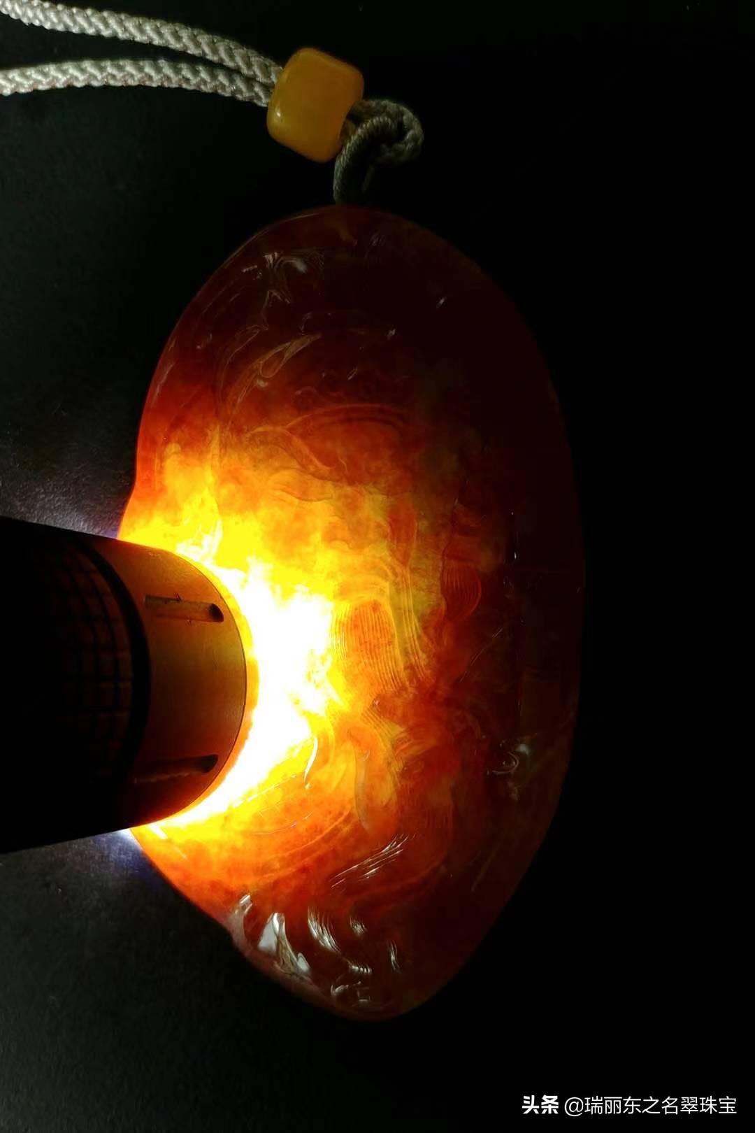 翡翠雕刻刀用什么工具_翡翠用什么刀雕刻_翡翠雕刻刀是什么材質的