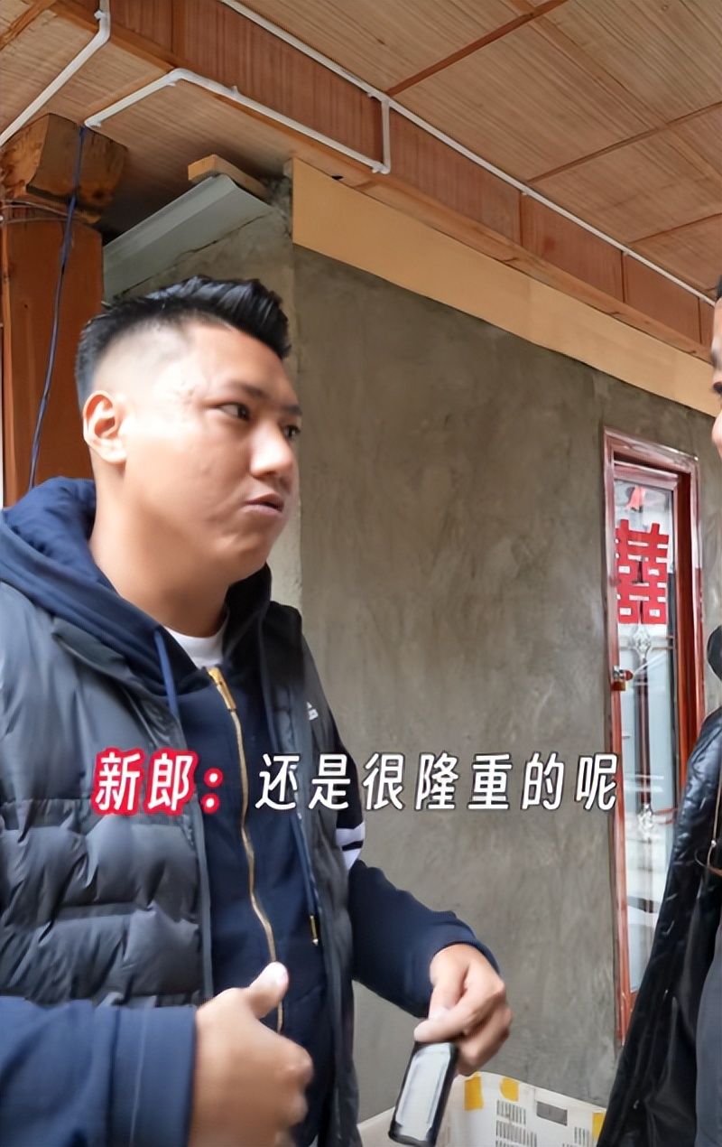 蜜蠟項(xiàng)鏈一般多少錢_蜜蠟項(xiàng)鏈好處_蜜蠟項(xiàng)鏈多少顆珠子最好