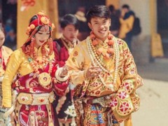 豪華藏族婚禮！幾十斤的黃金戴身上，500元一克的蜜蠟比土豆大
