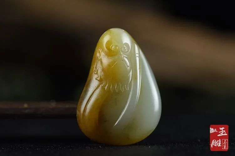 和田玉玉錢袋圖片_和田玉雕一下多少錢_和田玉錢袋吊墜價格