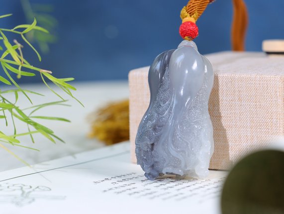 和田玉滿沁_玉雕大師滿富_和田玉滿雕