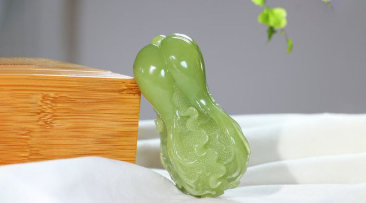 和田玉滿沁_玉雕大師滿富_和田玉滿雕