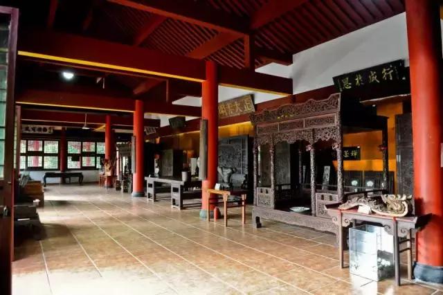 清遠(yuǎn)奇石河風(fēng)景區(qū)簡介_清遠(yuǎn)奇石公園_清遠(yuǎn)市奇石市場在哪里