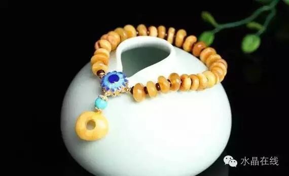 蜜蠟用保養(yǎng)油好不好_保養(yǎng)油蜜蠟用什么清洗_蜜蠟用什么油保養(yǎng)