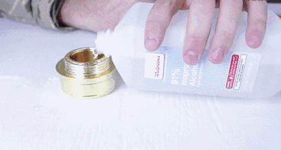 蜜蠟用保養(yǎng)油好不好_保養(yǎng)油蜜蠟用什么清洗_蜜蠟用什么油保養(yǎng)